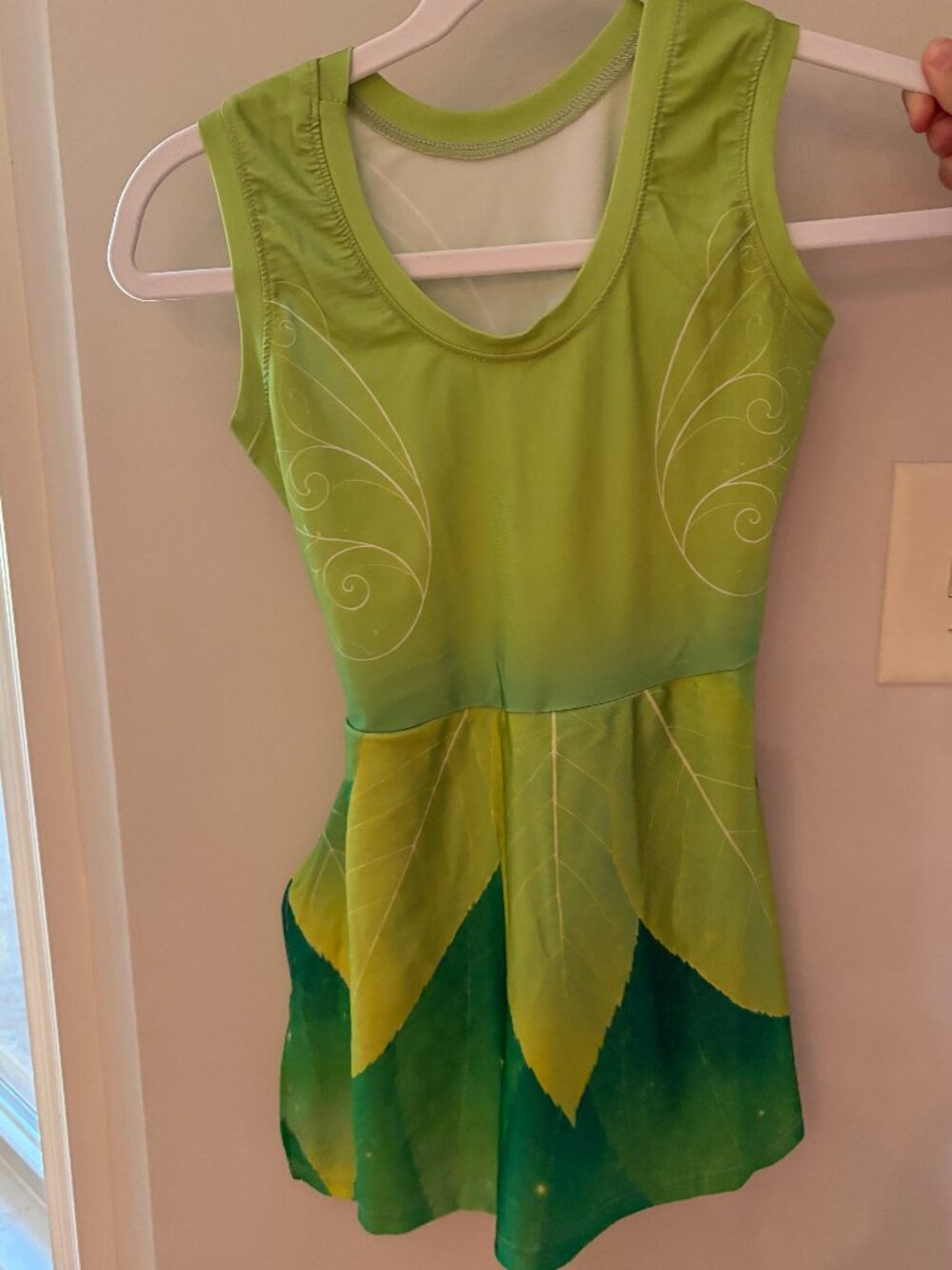 Perfect for Halloween! Tinkerbell tennis dress or costume- Girls Youth Large NEW